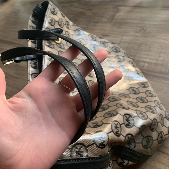 Michael Kors Tote - Picture 3 of 7